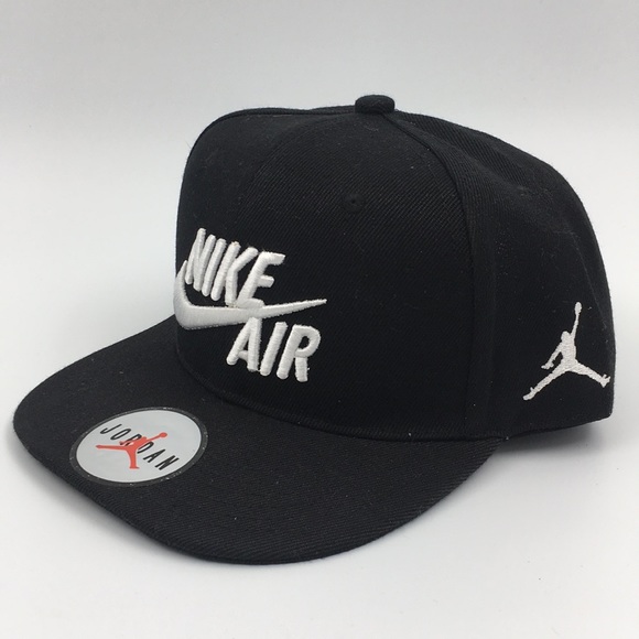 Jordan Accessories Nike Air Jordan Classic Black Snapback Hat
